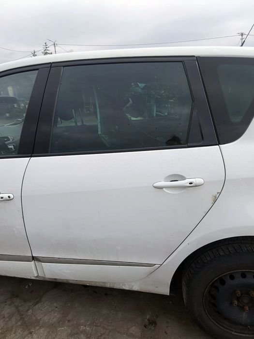 RENAULT SCENIC III 16r DRZWI LEWY TYŁ LEWE TYLNE GOŁE DV369