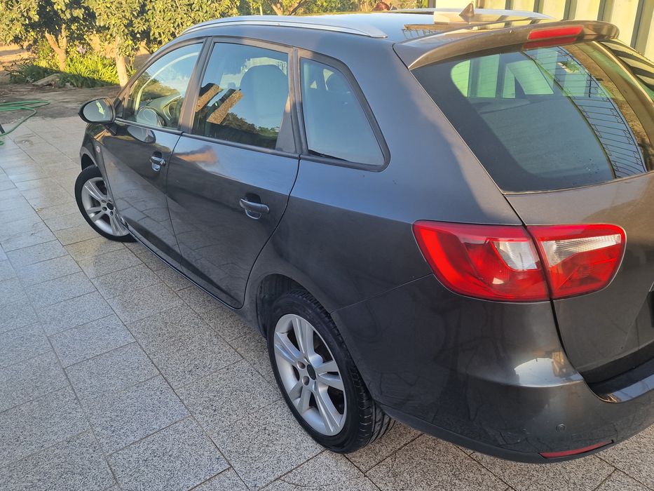 Seat ibiza ST 1.6 TDI style 105cv