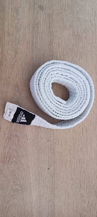 Pas judo biały Adidas 130/140