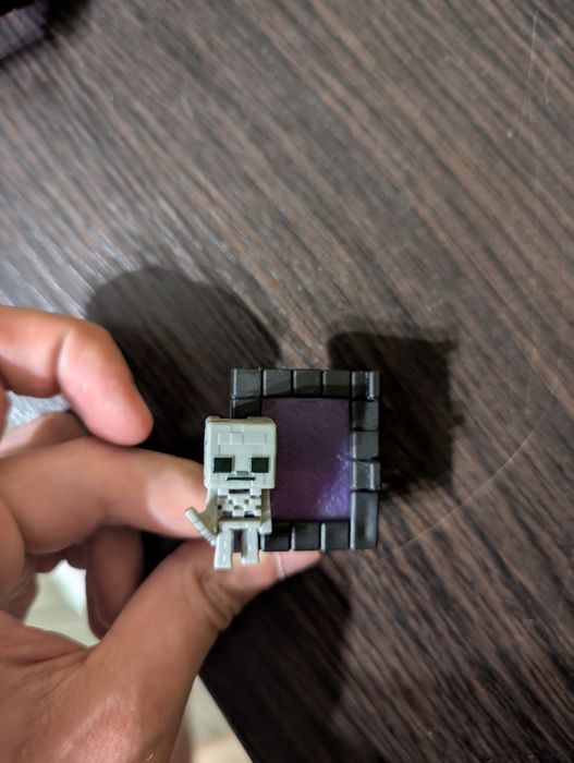 Kinder joy minecraft/майнкрафт, ціни від 60 до 300 за фігурку