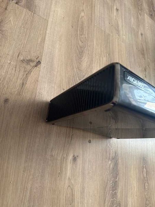 Microsoft Xbox 360 Slim