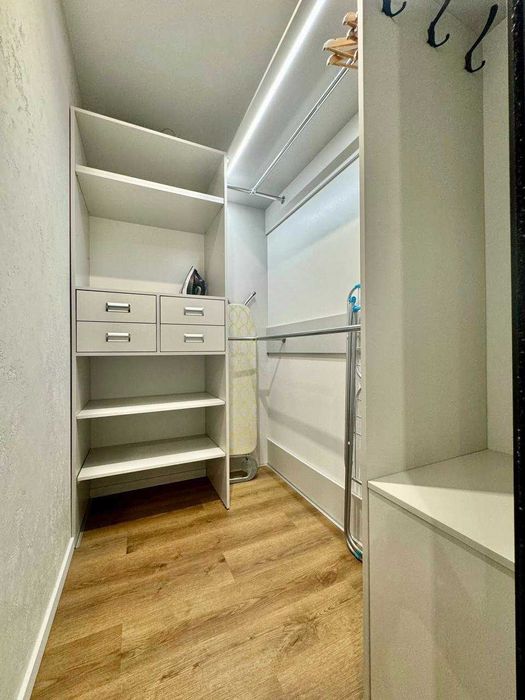 ApartPoltavaРозкішна 1-кімн ЦЕНТР міста, ТРОПІЧНИЙ душ.  КВЕДи 55.10