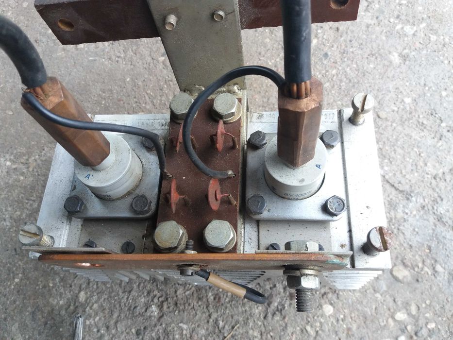 Dioda prostownicza Unitra Lamina BY 100/5