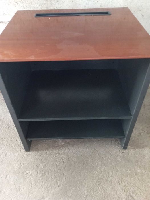 Móvel multifuncional, quer para TV ou Multimédia