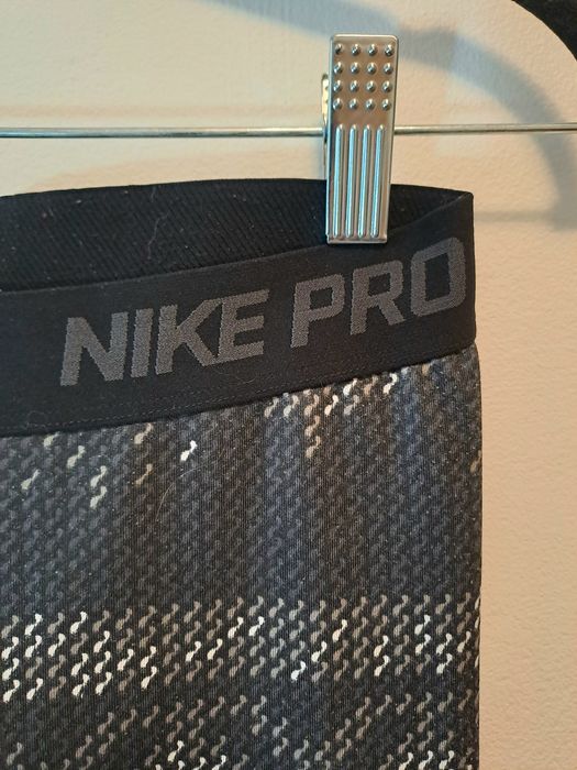 Damskie spodnie sportowe leginsy legginsy Nike Pro r.S