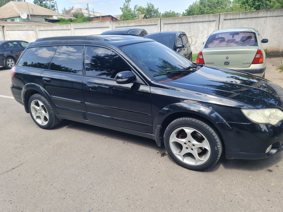 Продам автомобиль 2006