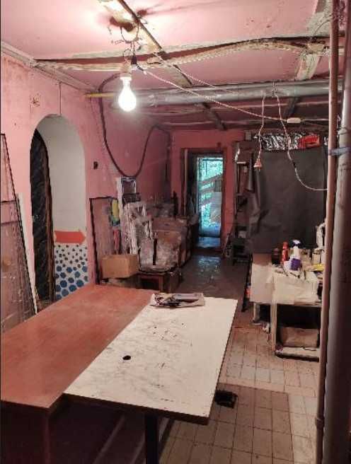 Продам нежитлове приміщення 115 м² біля Центрального ринку
