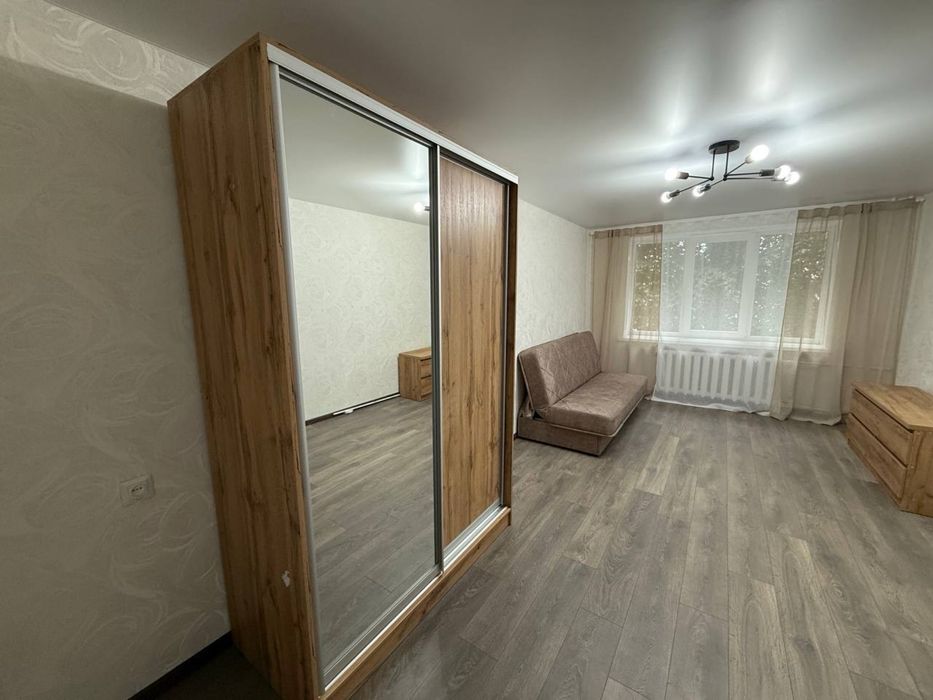 Кімната в гуртожитку Клінічна