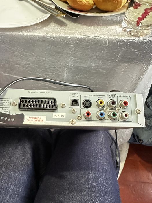 Відеоплеєр BBK DV 318 SI