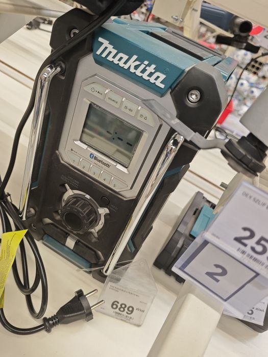 Radio Makita dmr 115 100 102 budowlane sprawne stan bardzo dobry