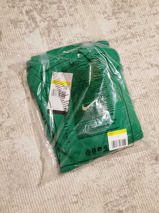 Nowa Zielona Bluza Nike Hoodie Oversize Logo Swoosh Rozmiar S