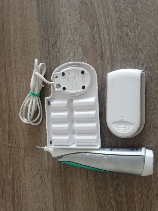 Szczoteczka do zębów Oral B Smart Guide