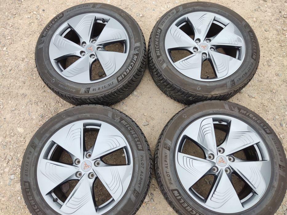 Komplet oryginalnych felg cupra 5x112 18 cali