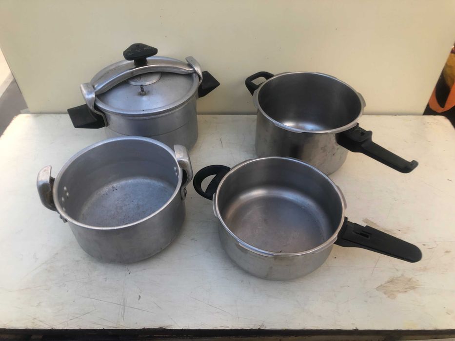 Panelas de Pressão incompletas