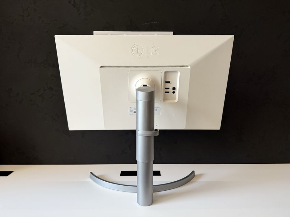 Монітор 4K LG 27UL650