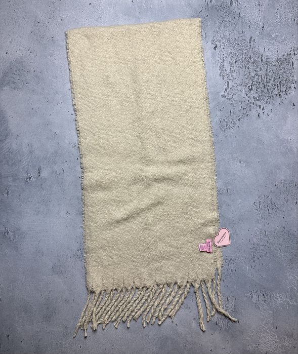 szalik Juicy Couture Nowy z metka acne studios burberry