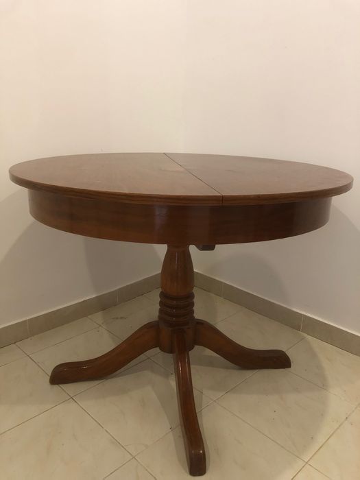 Mesa madeira maciça dois tamanhos 35