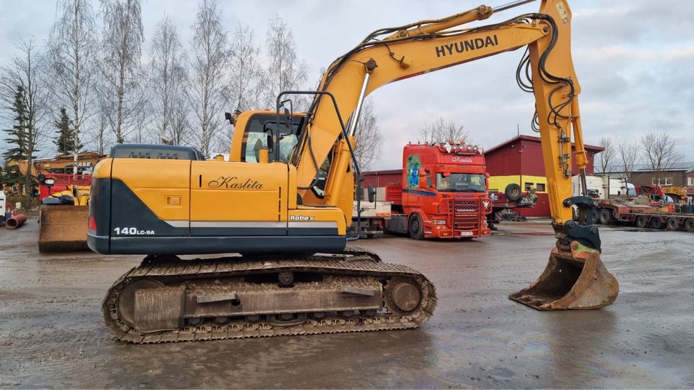 Экскаватор Hyundai R 140 LC
