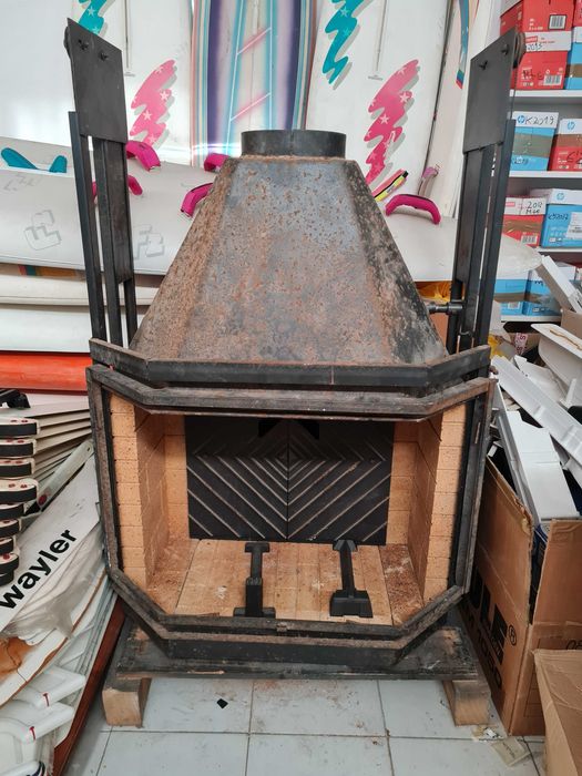 New Fondis Panoramic Fireplace