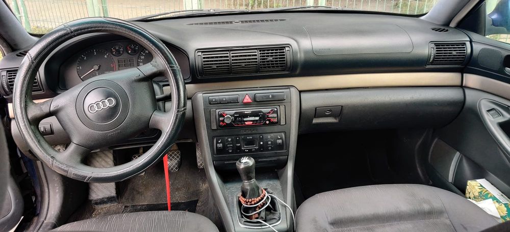 Hyundai Matrix diesel e Audi A4 1.900 tdi