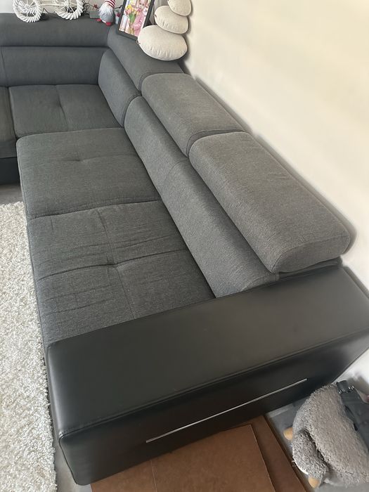 Narożnik materiał i ekoskórka z funkcją spania