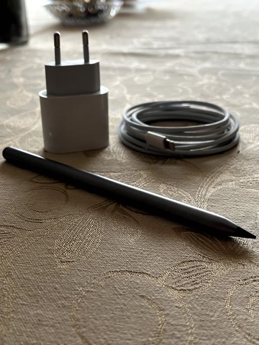 iPad 10.2' (2019) + Pencil