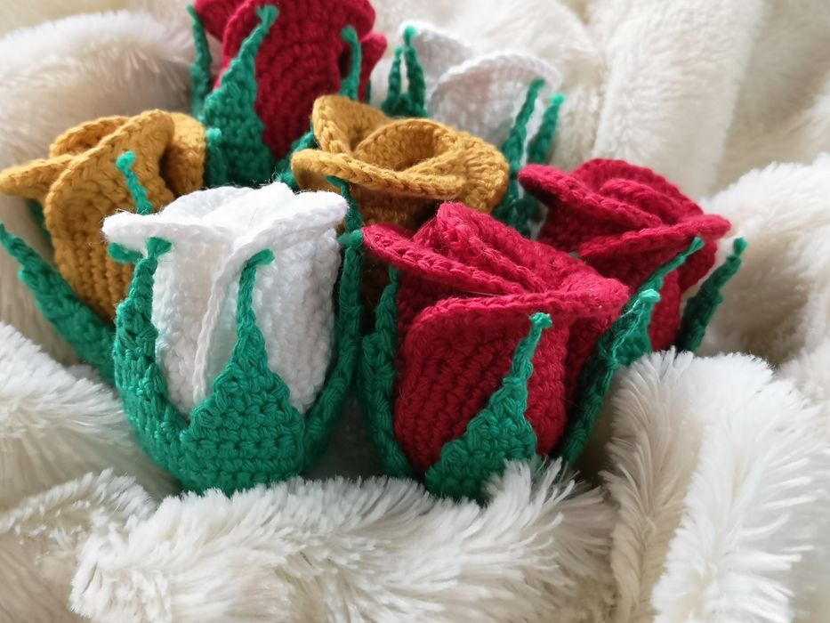 Rosas em crochet para aplicação