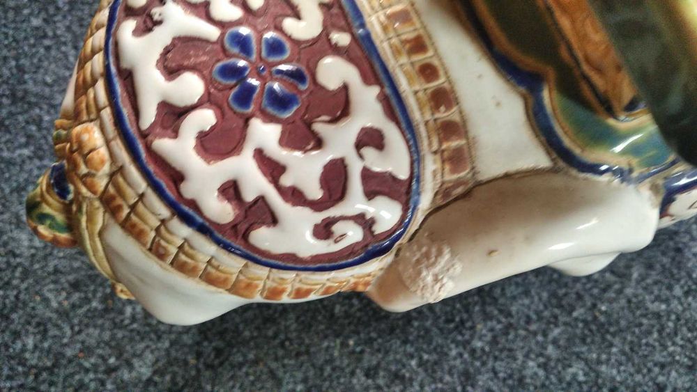 Слон підставка - сувенір