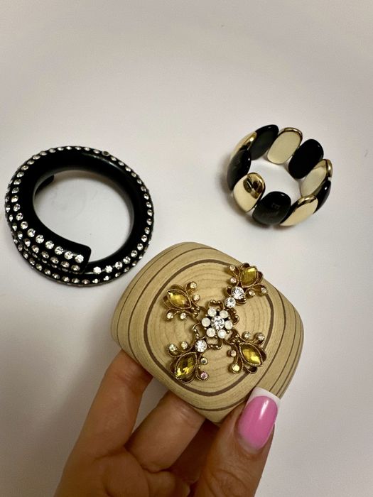 Браслети жіночі дизайнерські