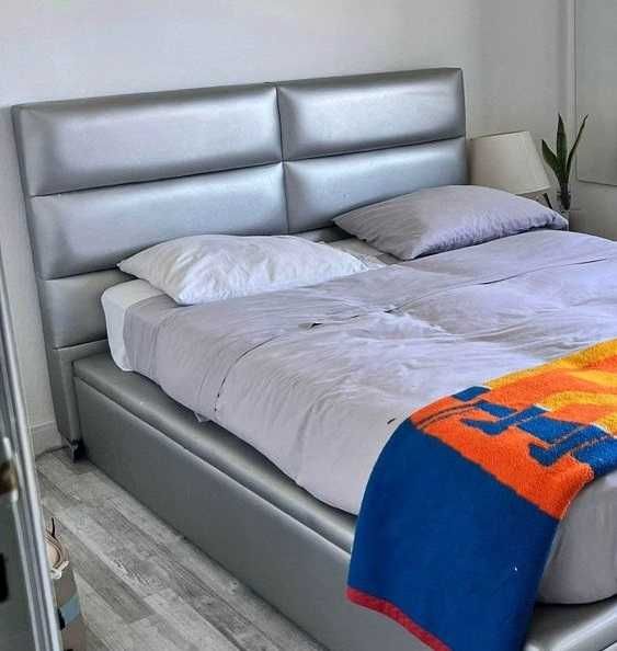 Camas De Casal Estofadas ALTA GAMA - MODELO QUADROS - Top de Gama 190x140m Estrado Incluído!!