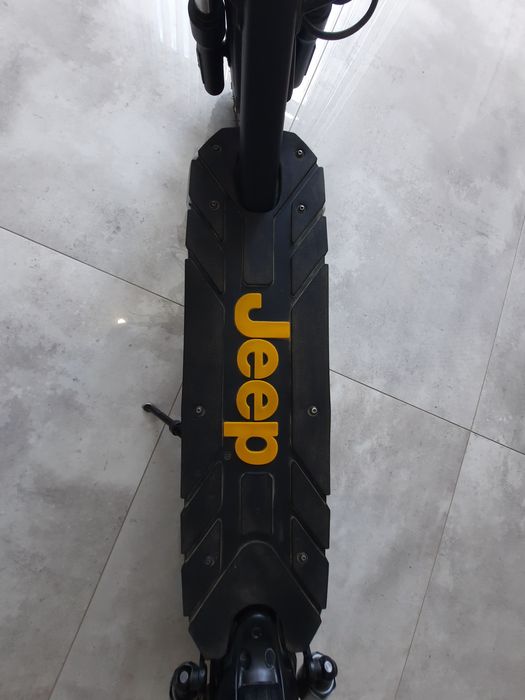 Електро самокат Jeep