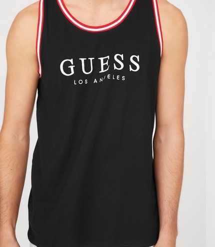нова майка GUESS
