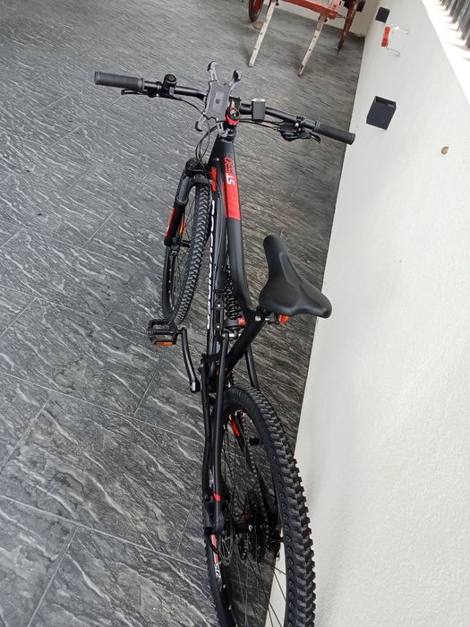 Bicicleta ST530S De  BTT