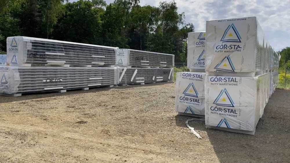 Płyty warstwowe Dachowe ścienne z wypełnieniem PIR bądź Wełną PROMOCJA