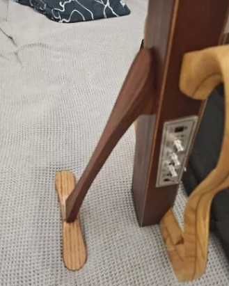 Cicha gitara podróżna