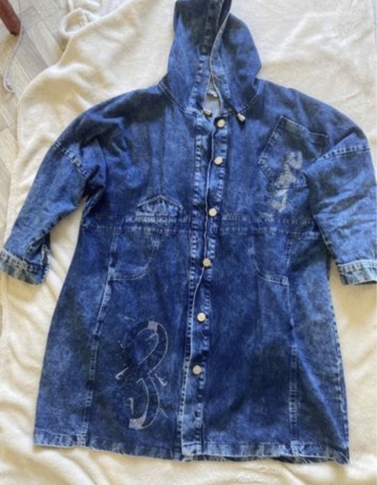 Джинсовое пальто р-р 54