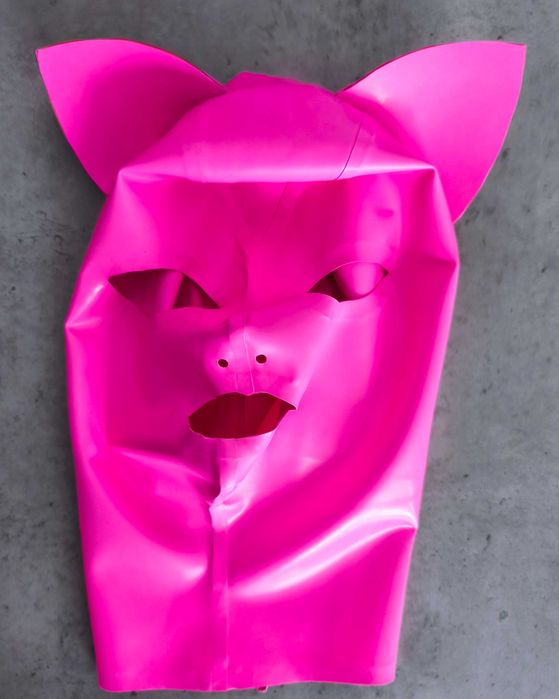 Maska LaTeX lateksowa kot różowa suwak M