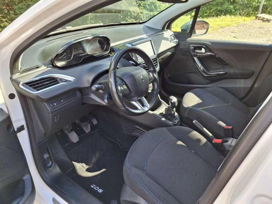 Peugeot 208 1.5 BlueHdi NACIONAL - 19