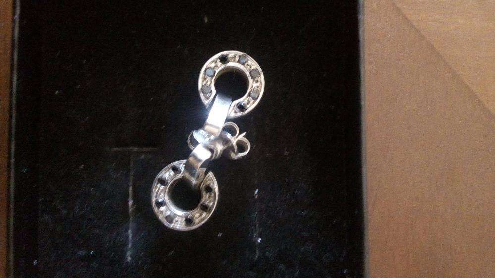 Anel e brincos em prata com zircónias