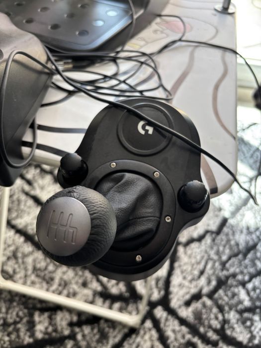 Logitech g29 kierownica + skrzynia biegów