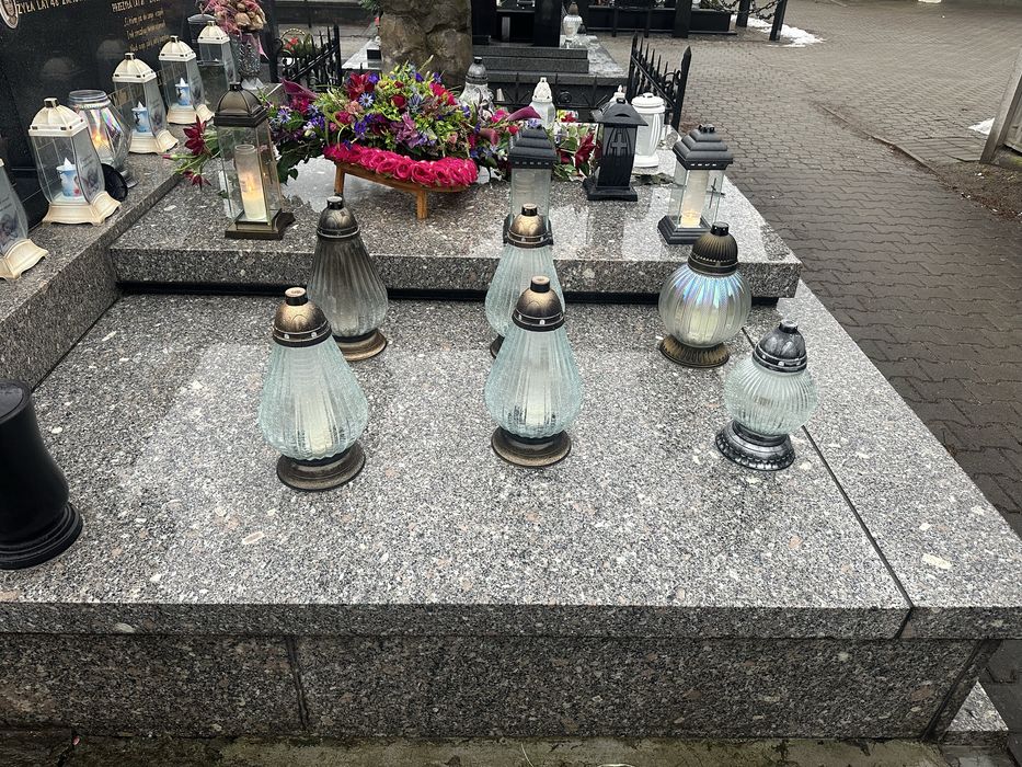 Szprzedam nagrobek granitowy