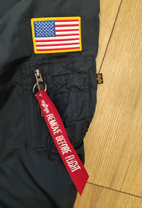 Alpha Industries męska kurtka bomberka granatowa w rozmiarze L