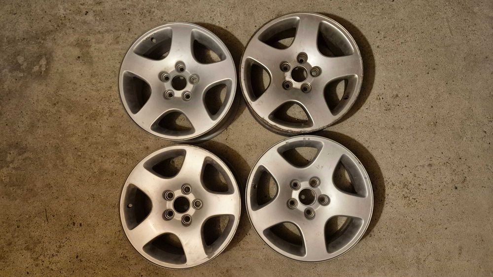 Jantes Originais SPORT AUDI 16" -5x112-ET45-7Jx16"- ref: 8D0.601025C