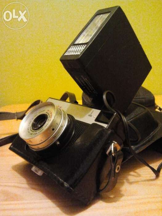 Aparat Smena 8M + lampa błyskowa, pokrowce