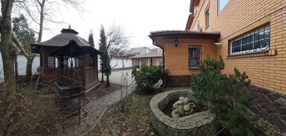 Здам свій будинок-офіс 350м2 Центр Монтажник Лобановського/Бражка