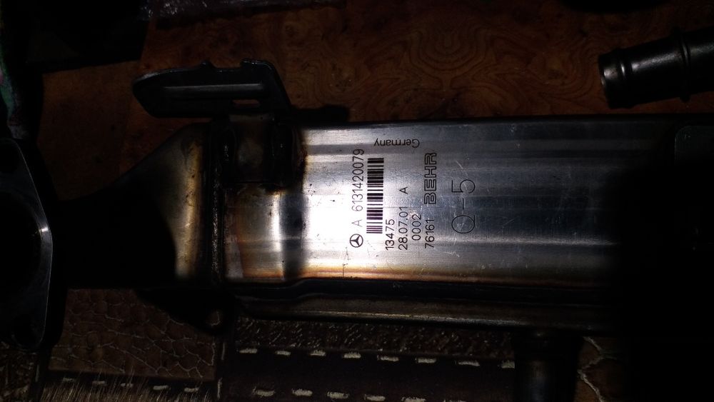 теплообменник,радиатор системы EGR Mercedes.