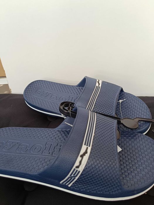 Klapki męskie basenowe