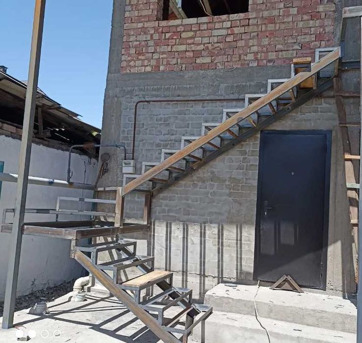 Маршевые конструкционные лестницы