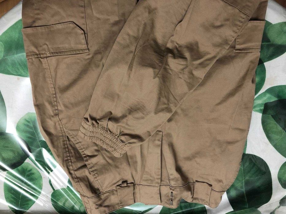Жіночі стильні бежеві джогери/карго/штани чінос PULL&BEAR розмір М