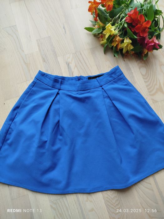 Chabrowa szafirowa elegancka spódnica mini rozkloszowana Reserved 36 w